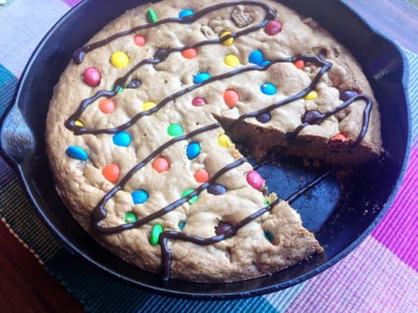 skillet candy bar cookies - juggling with julia