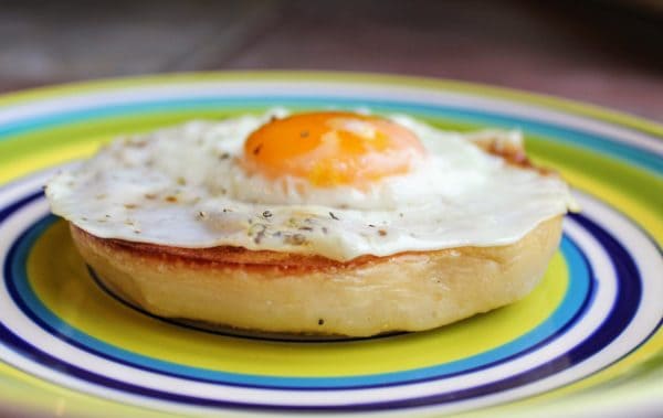 Open Faced Egg Sandwich - juggling with julia