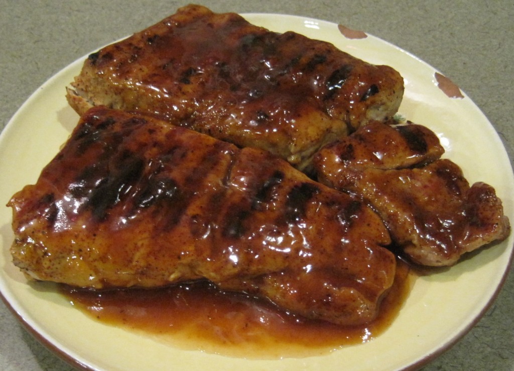 Chili-Rubbed Pork Tenderloin with Apricot Ginger Glaze